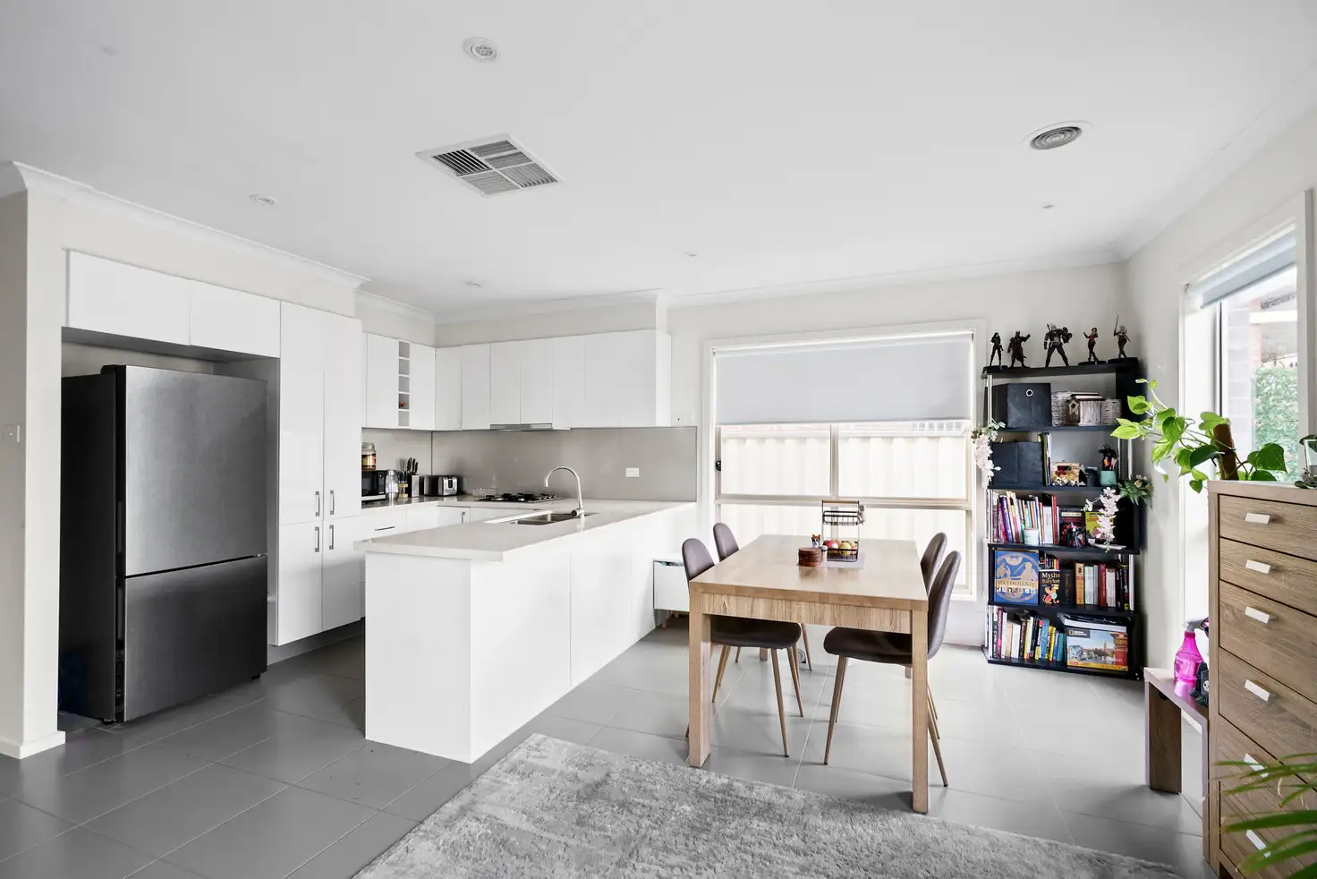 Main view of Homely unit listing, 2/43 Talbot Street, Altona Meadows VIC 3028