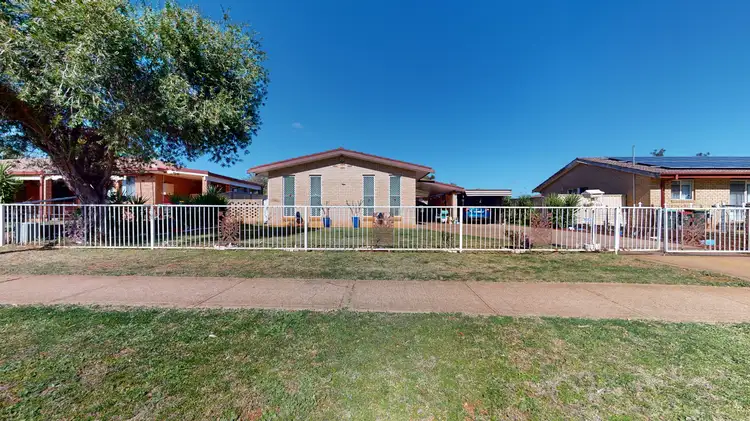 225 Myall Street, Dubbo NSW 2830