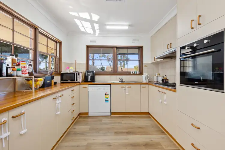 Fourth view of Homely house listing, 20 Dalkeith Avenue, Lake Albert NSW 2650