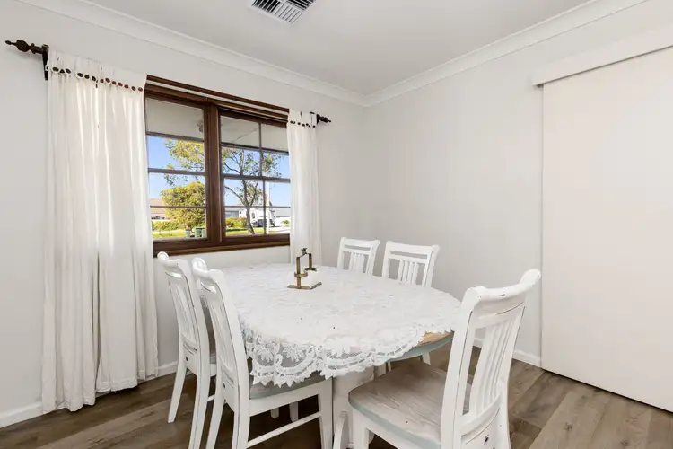 Fifth view of Homely house listing, 20 Dalkeith Avenue, Lake Albert NSW 2650