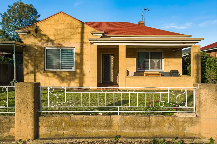 6 Penley Avenue, Wingfield SA 5013