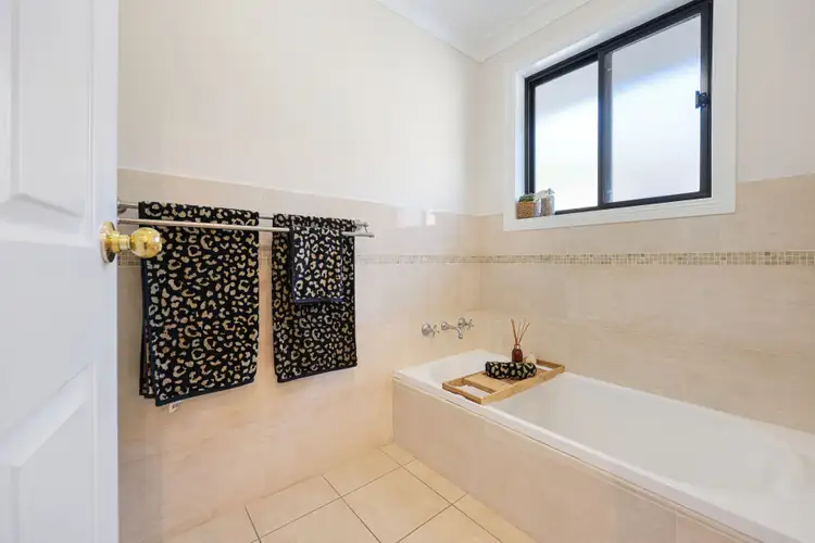 Sixth view of Homely house listing, 4/144 Calala Lane, Tamworth NSW 2340