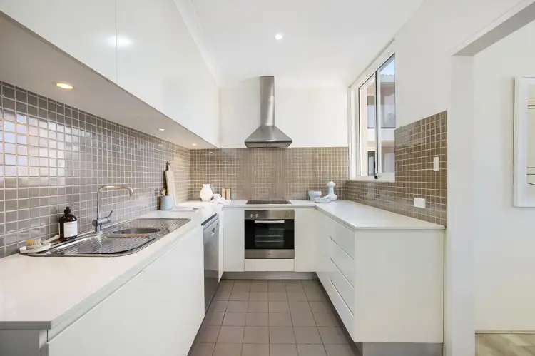 Fifth view of Homely apartment listing, 9/3 Pacific Avenue, Tamarama NSW 2026