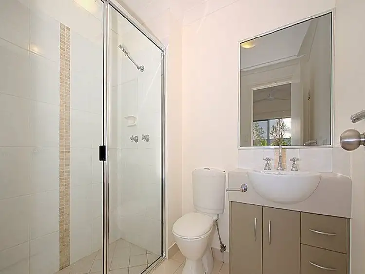 Third view of Homely apartment listing, 4/13 Albert Street, Cranbrook QLD 4814