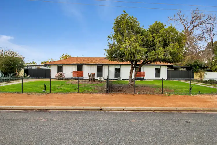 11 & 13 Banksia Street