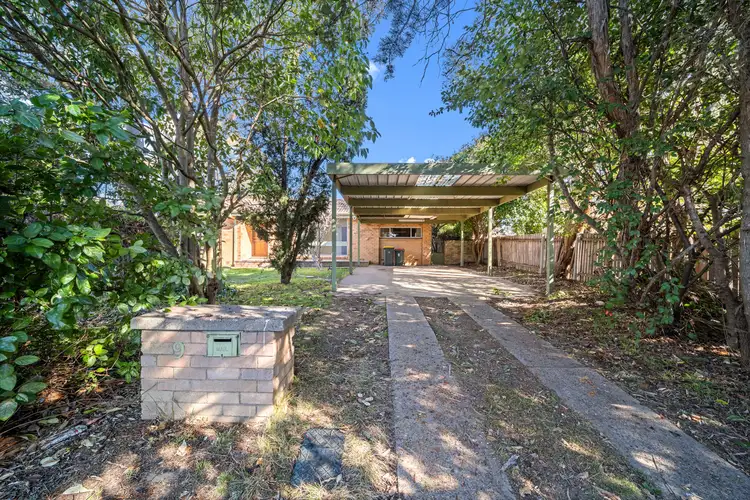 9 Rice Place, Holt ACT 2615