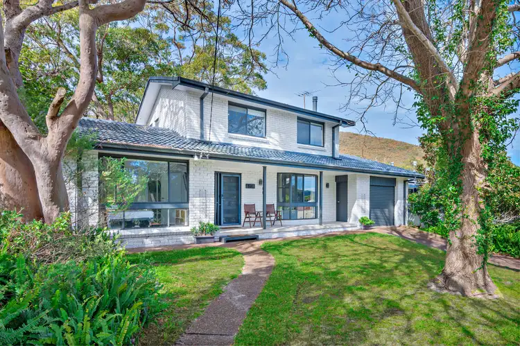 101 Ronald Avenue, Shoal Bay NSW 2315
