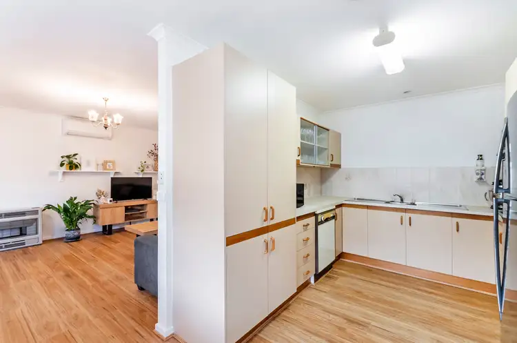 Sixth view of Homely house listing, 2/2 Warwick Place, Warrnambool VIC 3280