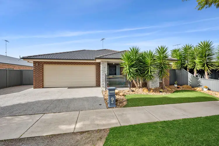 4 Bluebill Court, Lara VIC 3212