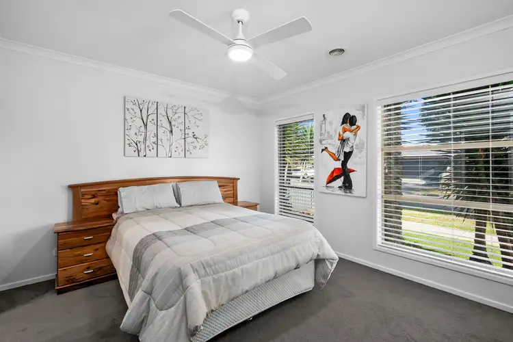 Fifth view of Homely house listing, 4 Bluebill Court, Lara VIC 3212