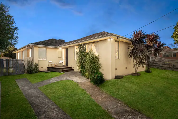 5 Lucerne Crescent, Frankston VIC 3199