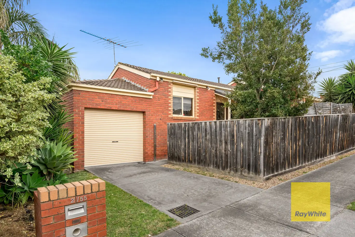 Main view of Homely unit listing, 2/55 Thornhill Road, Highton VIC 3216