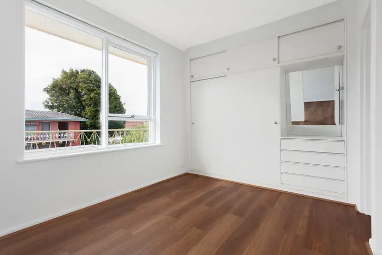 Fifth view of Homely apartment listing, 9/9 Waratah Avenue, Glen Huntly VIC 3163
