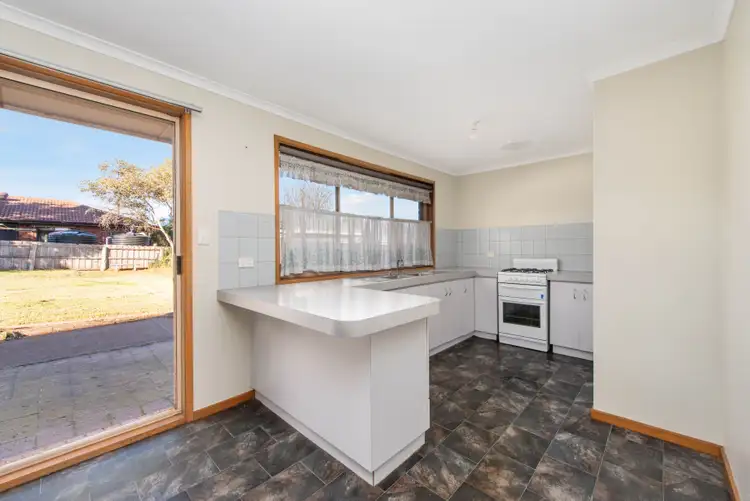 Fifth view of Homely house listing, 37 Underbank Boulevard, Bacchus Marsh VIC 3340