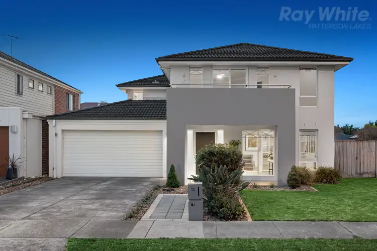17 Hannalore Way
