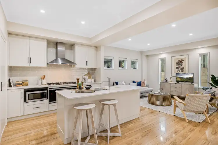 Fifth view of Homely townhouse listing, 2/11B Barry Street, Mount Lofty QLD 4350