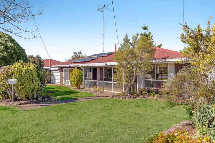 20 Lotus Crescent, Centenary Heights QLD 4350