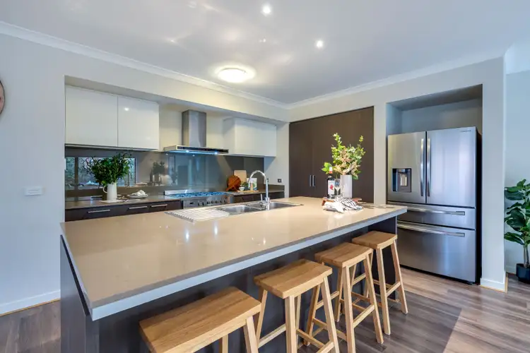 Fifth view of Homely house listing, 12 Bluebell Drive, Craigieburn VIC 3064