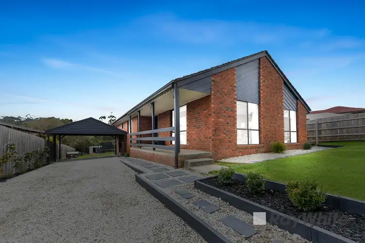 3 Janmara Court, Endeavour Hills VIC 3802