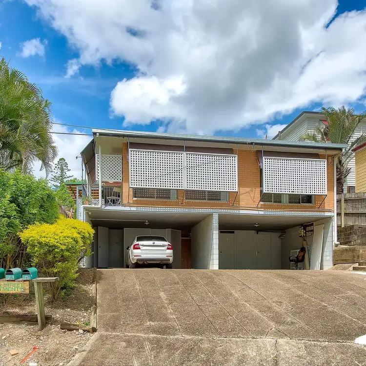 2/19 Young Street, Milton QLD 4064