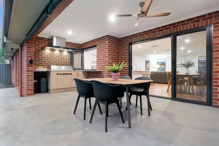 175 Newport Crescent, Thurgoona NSW 2640