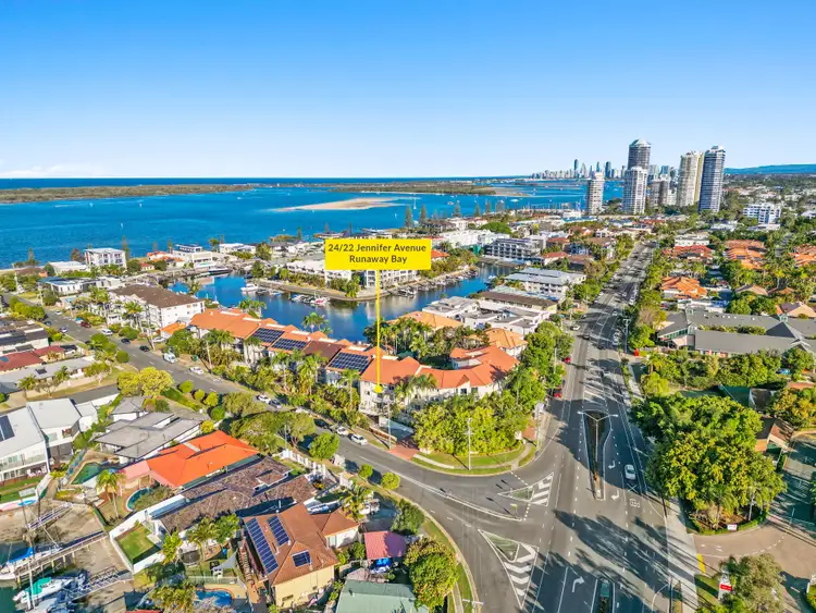 24/22 Jennifer Avenue, Runaway Bay QLD 4216