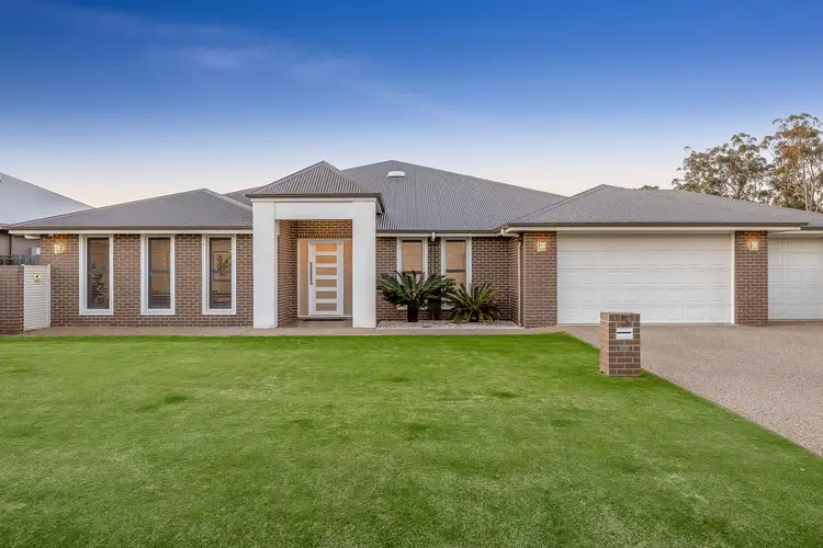 5 Caithness Court, Middle Ridge QLD 4350