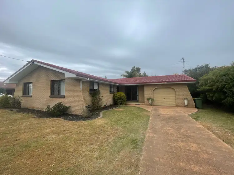 20 White Street, Pittsworth QLD 4356