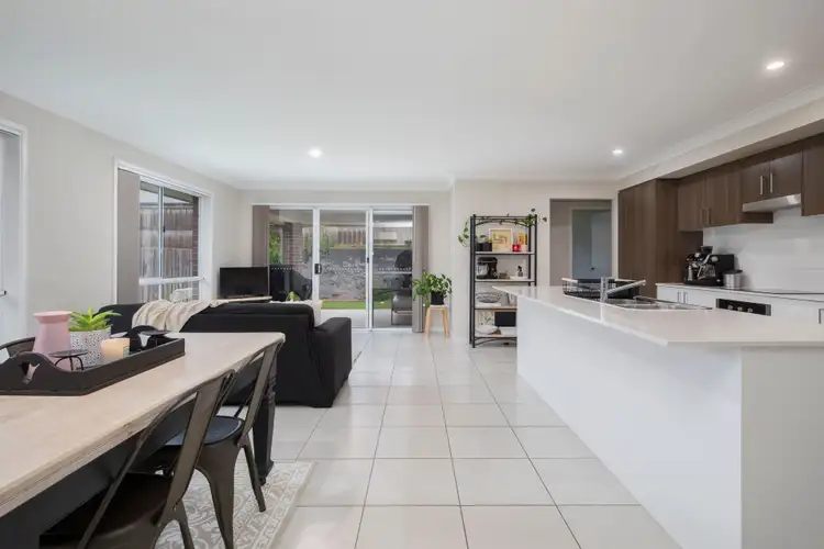 Seventh view of Homely house listing, 17 Lawrenson Parade, Thornton NSW 2322
