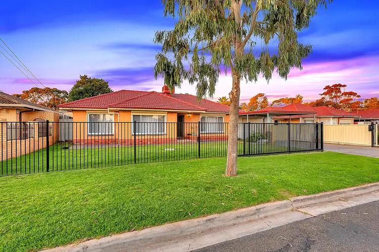 28 St Ives Drive, Parafield Gardens SA 5107