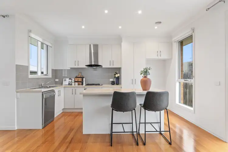 Fifth view of Homely unit listing, 2/15 Canora Street, Blackburn South VIC 3130