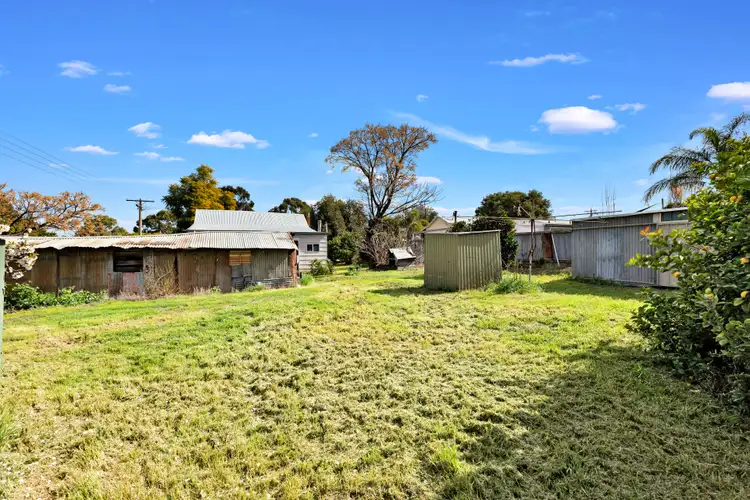 Fifth view of Homely house listing, 11 Gum Street, Red Cliffs VIC 3496