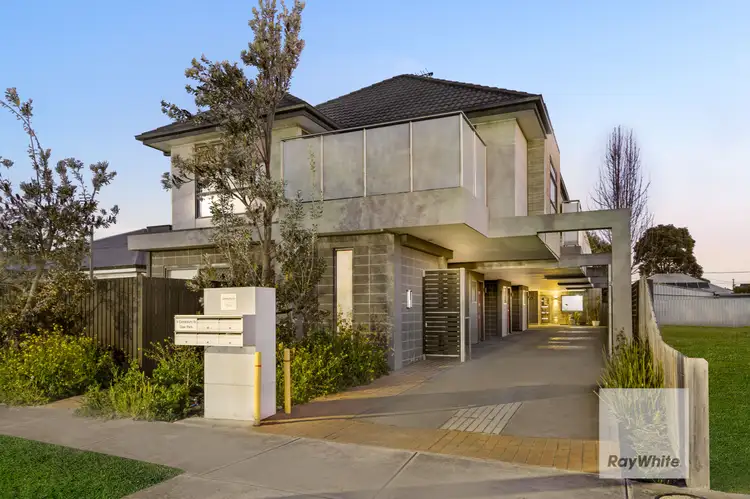 5/9 Canterbury Street, Deer Park VIC 3023