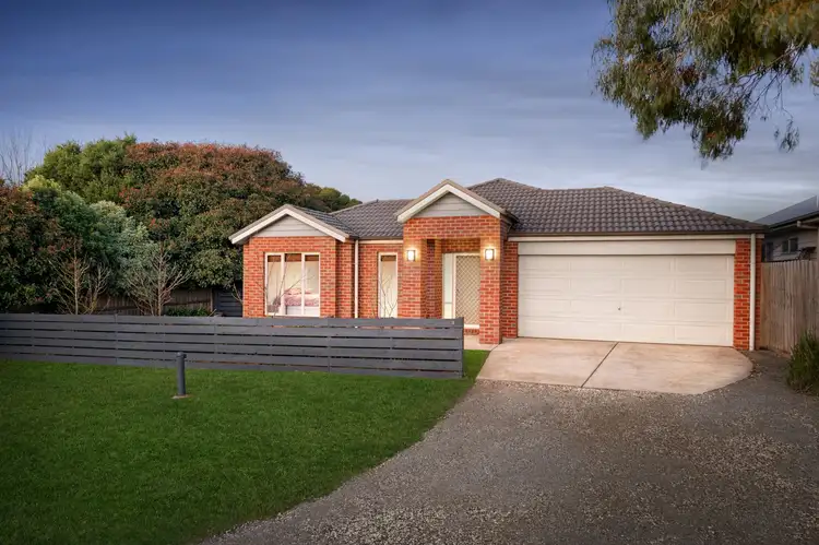 2B Rose Boulevard, Lancefield VIC 3435