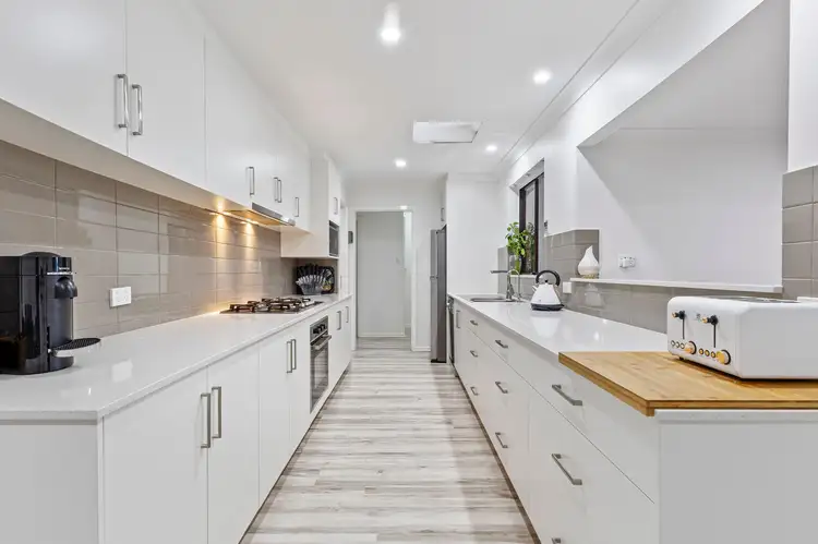 8 Primmer Avenue, Modbury North SA 5092