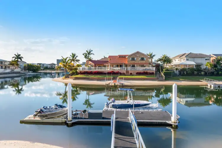 27 Drayton Terrace, Mermaid Waters QLD 4218