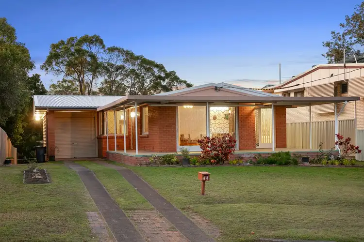 14 Masterton Street, Oxley QLD 4075