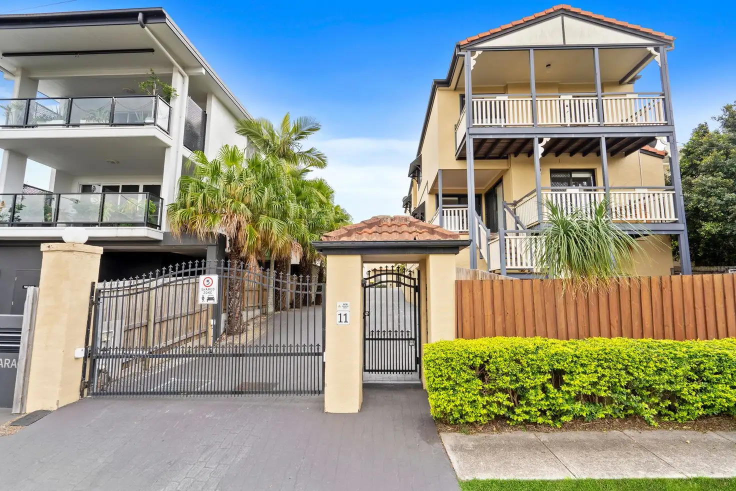 Main view of Homely townhouse listing, 4/11 Paragon Street, Yeronga QLD 4104