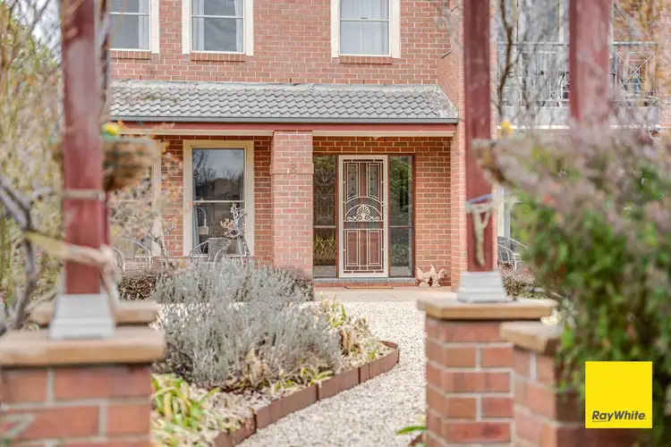 8 Falconer Place, Bungendore NSW 2621