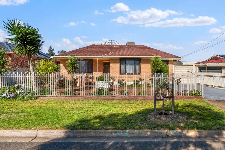 18 Marian Street, Salisbury East SA 5109