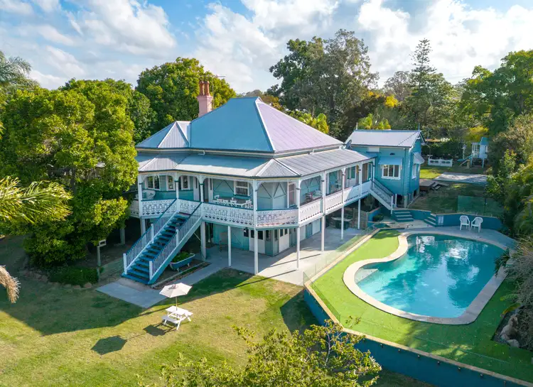 17 Blackheath Road, Oxley QLD 4075