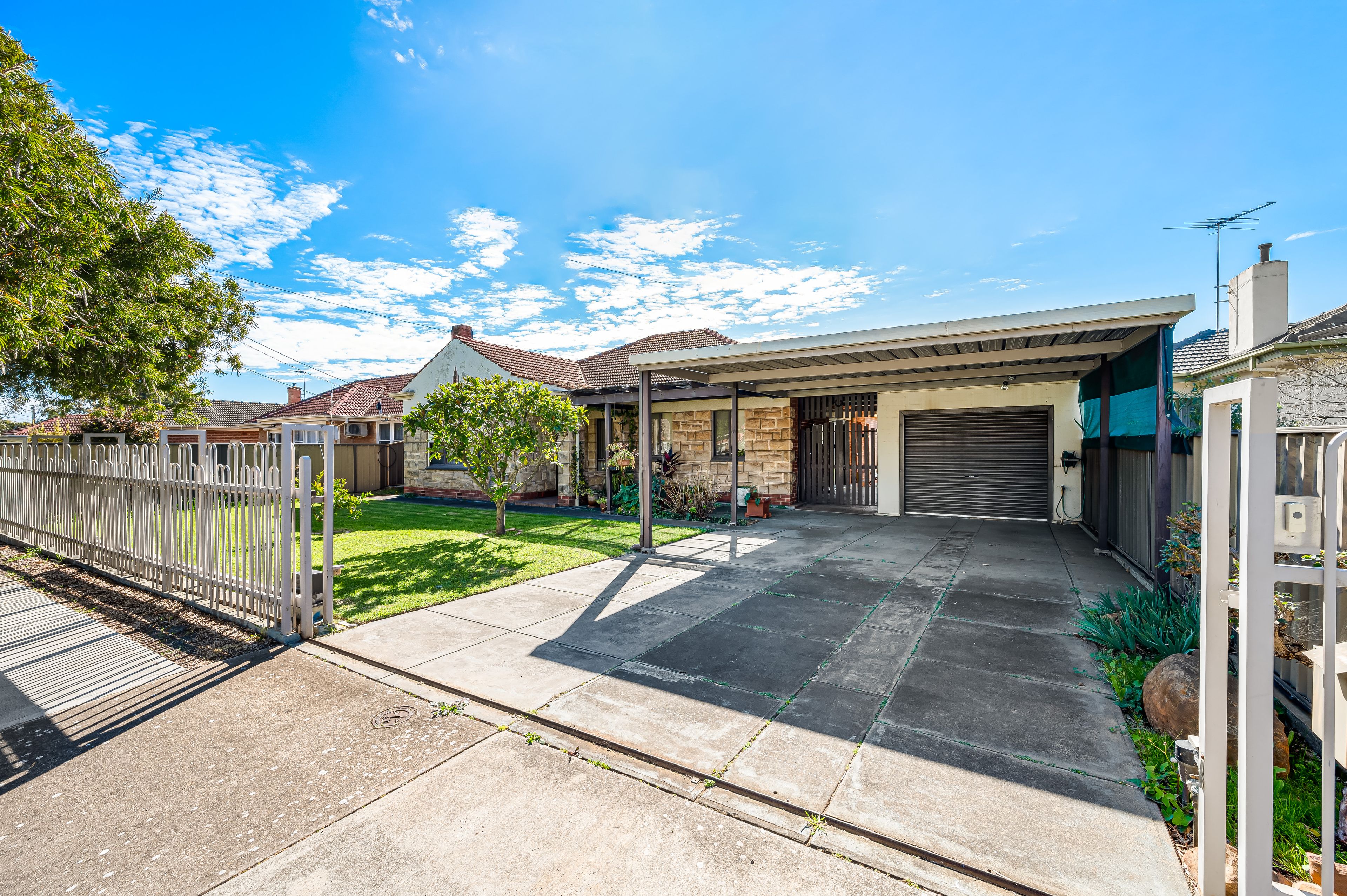 Second view of Homely house listing, 10 Maxwell Road, Manningham SA 5086