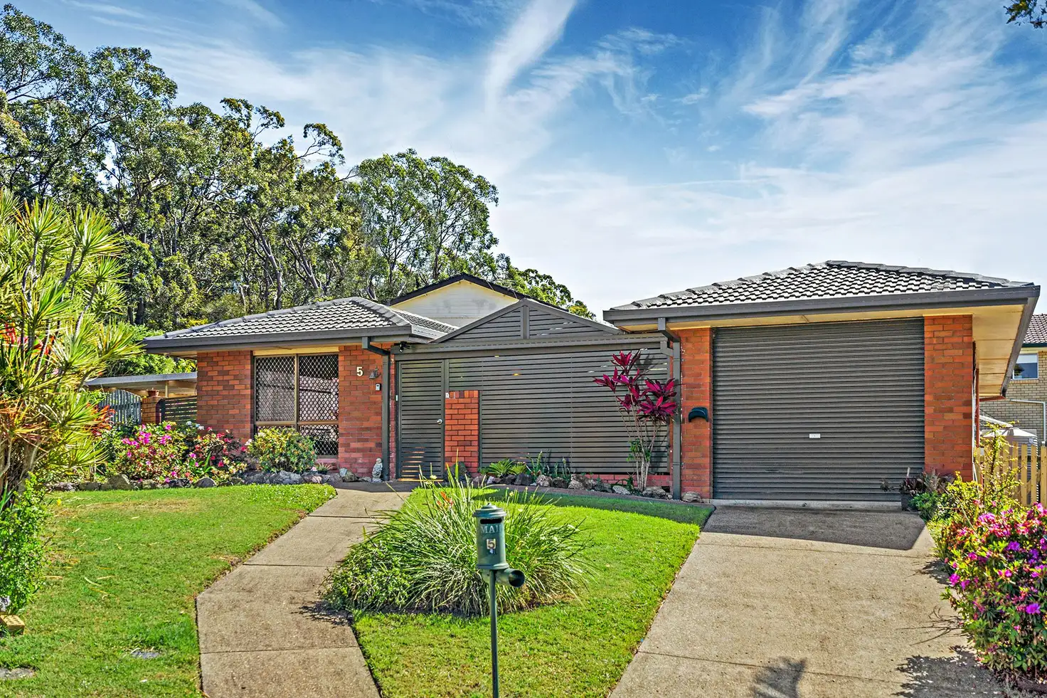 Main view of Homely house listing, 5 Sollya Place, Sunnybank Hills QLD 4109