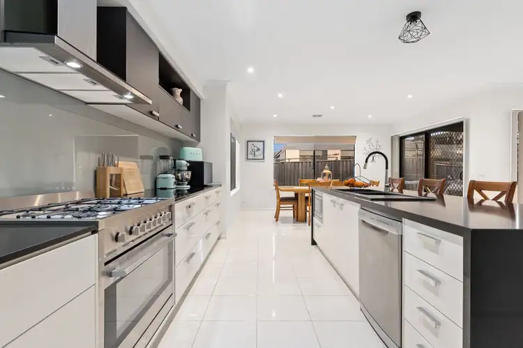 Fifth view of Homely house listing, 39 Union Street, Clyde North VIC 3978