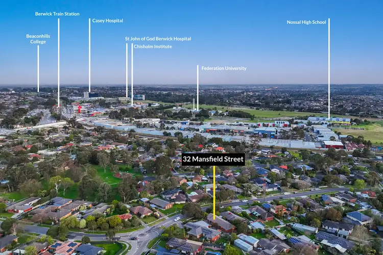 Third view of Homely house listing, 32 Mansfield Street, Berwick VIC 3806