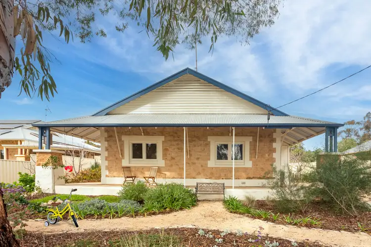 27 Laffer Street, Barmera SA 5345