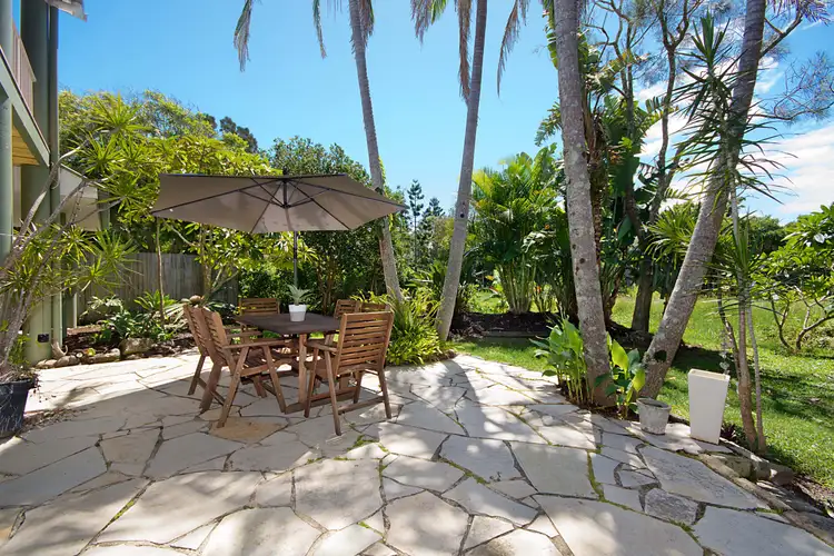 Second view of Homely semi-detached listing, 2/27 Belongil Crescent, Byron Bay NSW 2481