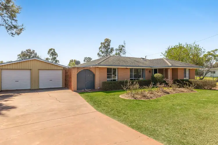 62 Eton Street, Cambooya QLD 4358