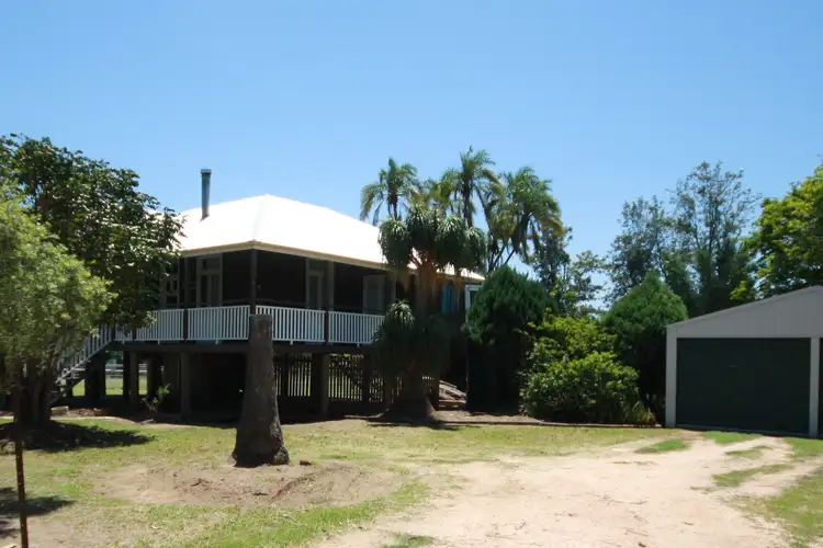 Third view of Homely house listing, 33 Hardy Street, Mundubbera QLD 4626