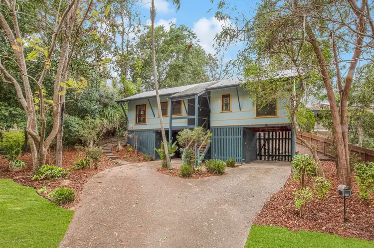 22 Dobell Street, Indooroopilly QLD 4068